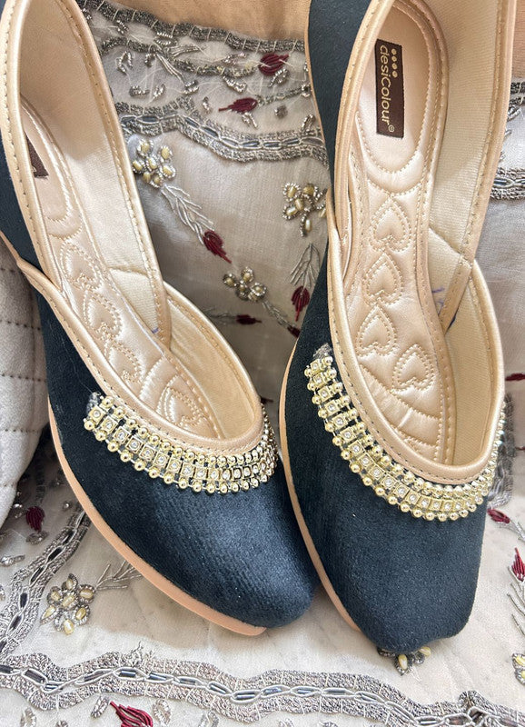 Handcrafted juttis, heels, bellies, flats, and mules for weddings, festivals, and daily wear – DESI COLOUR