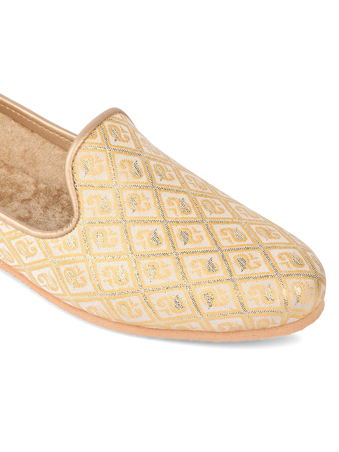 DESI COLOUR Mens Gold Ethnic Footwear/Punjabi Jutti