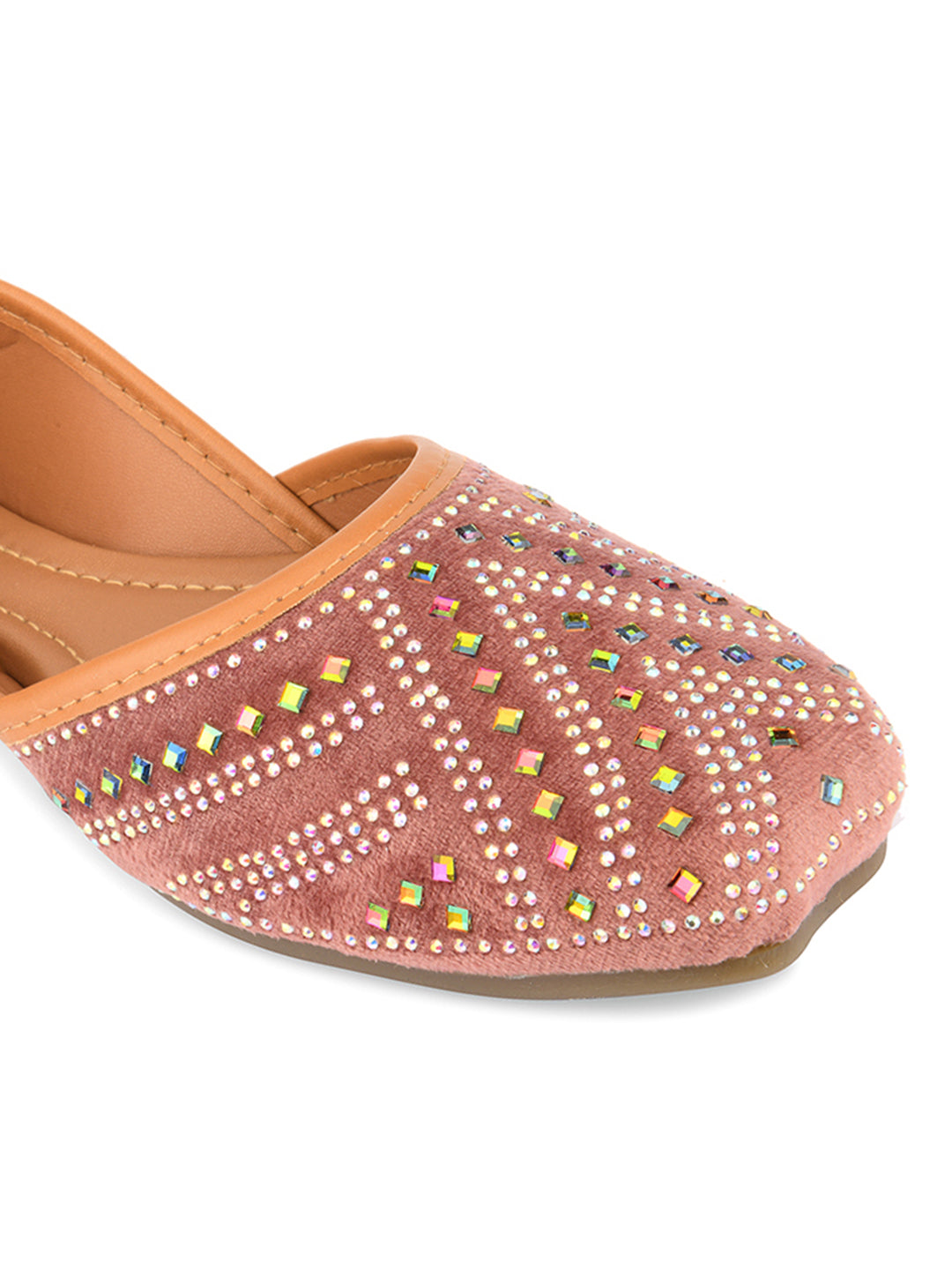 DESI COLOUR Women Peach Ethnic Punjabi Jutti