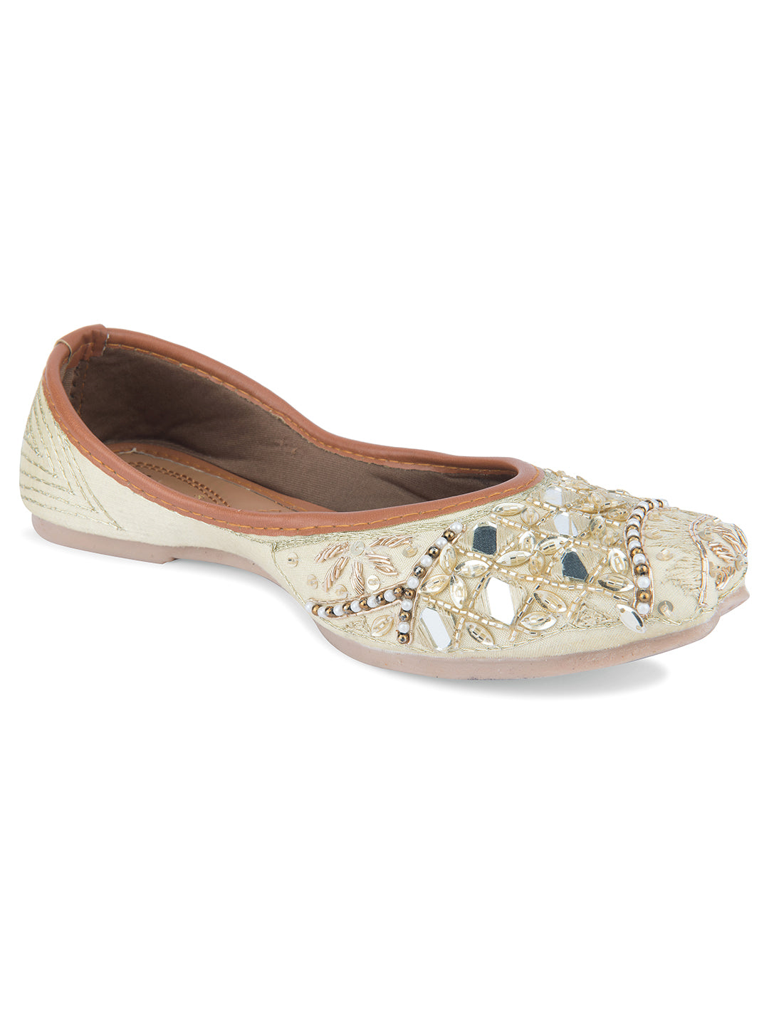 DESI COLOUR Women White Ethnic Punjabi Jutti