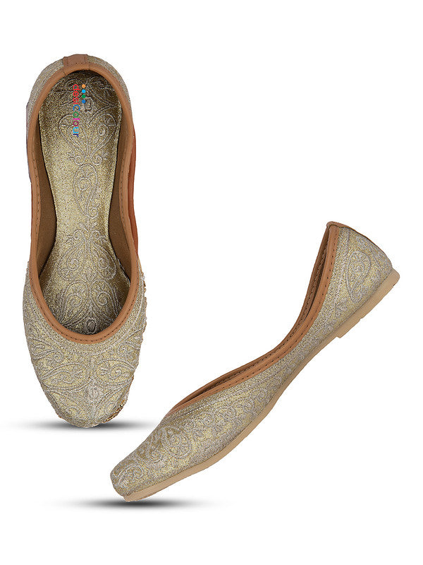Handcrafted juttis, heels, bellies, flats, and mules for weddings, festivals, and daily wear – DESI COLOUR