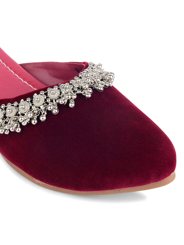 Handcrafted juttis, heels, bellies, flats, and mules for weddings, festivals, and daily wear – DESI COLOUR