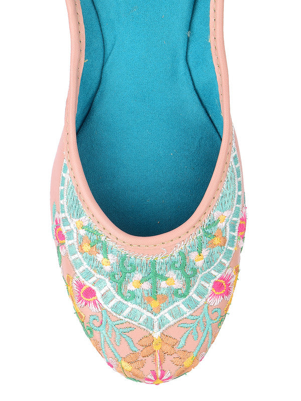 Handcrafted juttis, heels, bellies, flats, and mules for weddings, festivals, and daily wear – DESI COLOUR