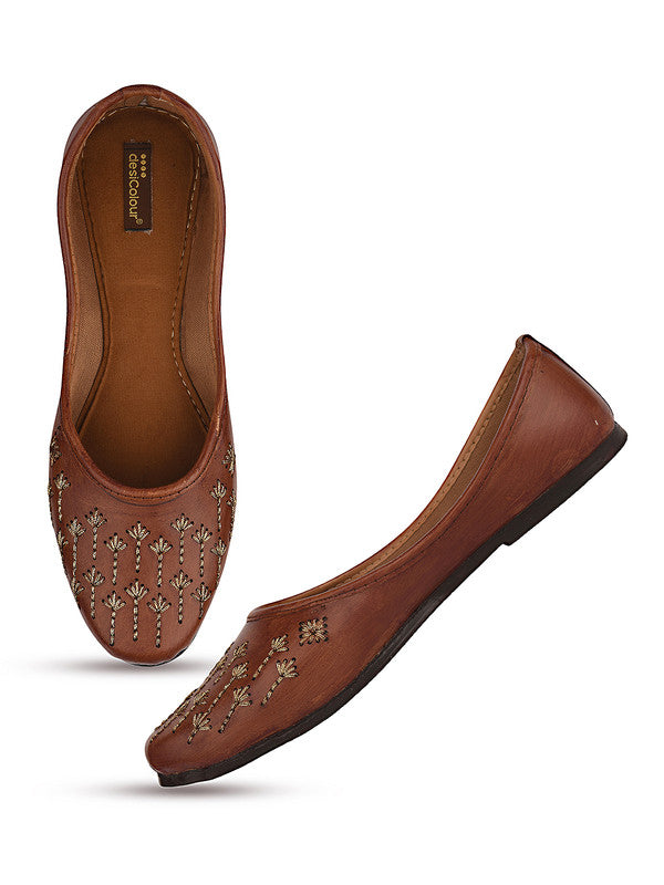 Handcrafted juttis, heels, bellies, flats, and mules for weddings, festivals, and daily wear – DESI COLOUR