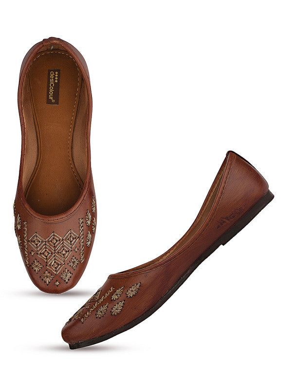 Handcrafted juttis, heels, bellies, flats, and mules for weddings, festivals, and daily wear – DESI COLOUR
