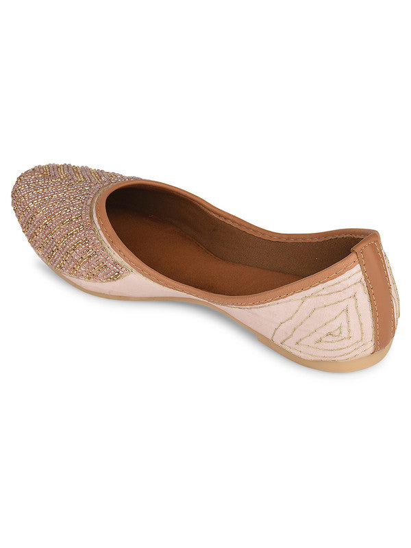 Handcrafted juttis, heels, bellies, flats, and mules for weddings, festivals, and daily wear – DESI COLOUR