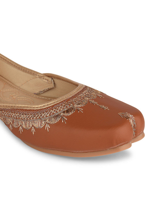 Handcrafted juttis, heels, bellies, flats, and mules for weddings, festivals, and daily wear – DESI COLOUR