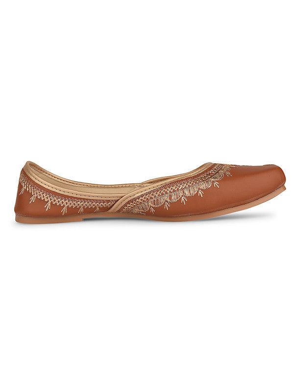 Handcrafted juttis, heels, bellies, flats, and mules for weddings, festivals, and daily wear – DESI COLOUR