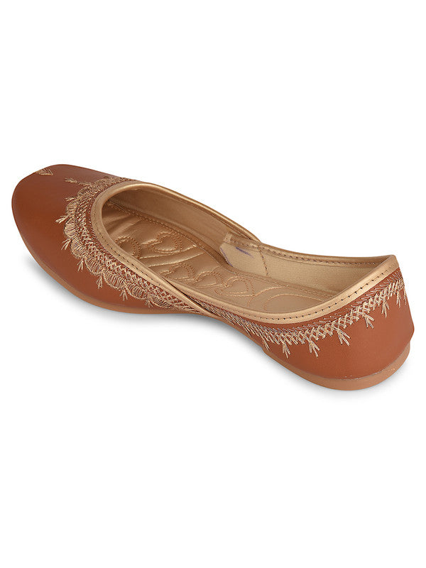 Handcrafted juttis, heels, bellies, flats, and mules for weddings, festivals, and daily wear – DESI COLOUR