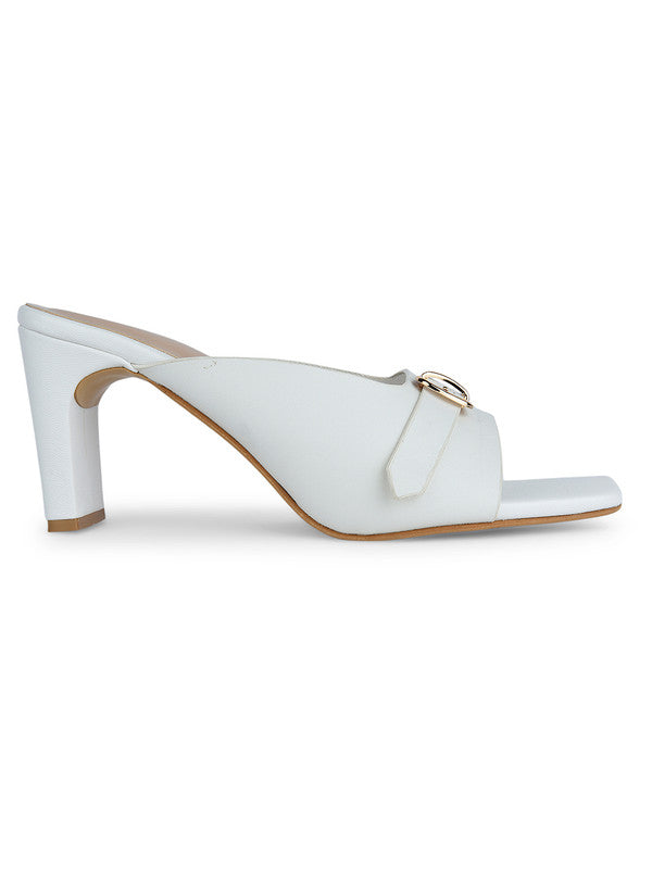 Handcrafted juttis, heels, bellies, flats, and mules for weddings, festivals, and daily wear – DESI COLOUR