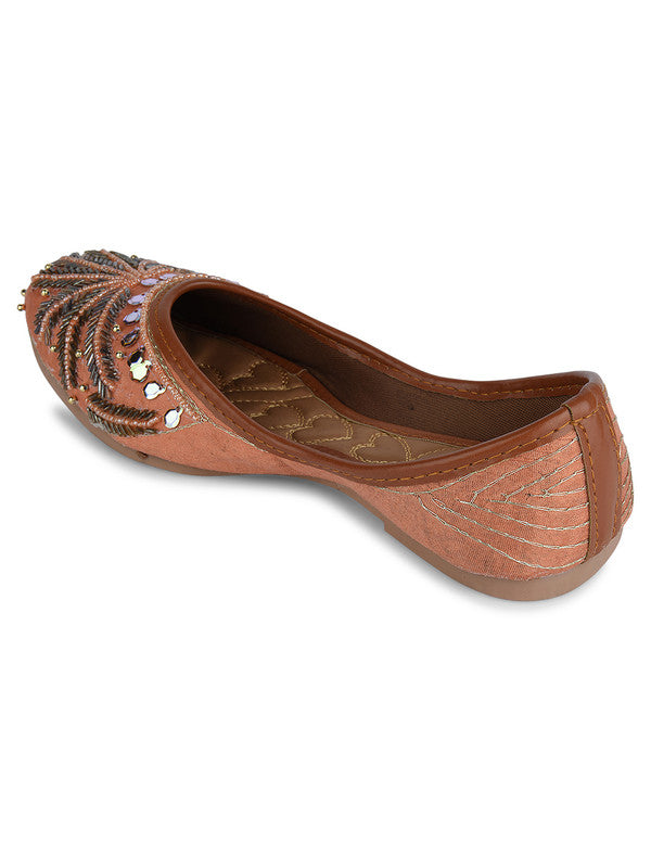 Handcrafted juttis, heels, bellies, flats, and mules for weddings, festivals, and daily wear – DESI COLOUR