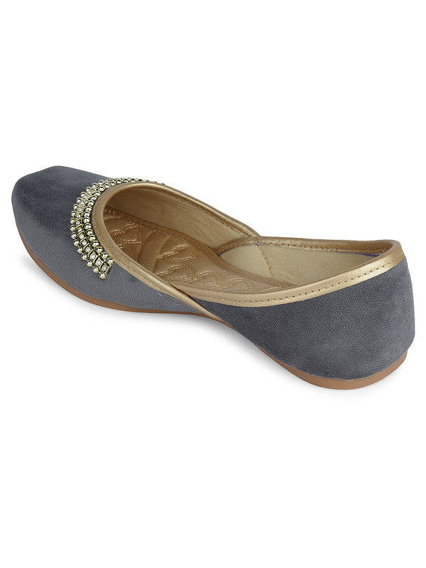 Handcrafted juttis, heels, bellies, flats, and mules for weddings, festivals, and daily wear – DESI COLOUR