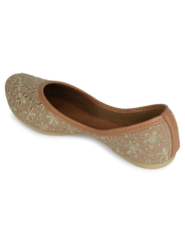 Handcrafted juttis, heels, bellies, flats, and mules for weddings, festivals, and daily wear – DESI COLOUR