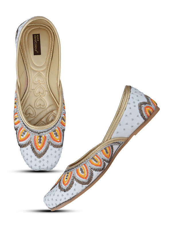 Handcrafted juttis, heels, bellies, flats, and mules for weddings, festivals, and daily wear – DESI COLOUR