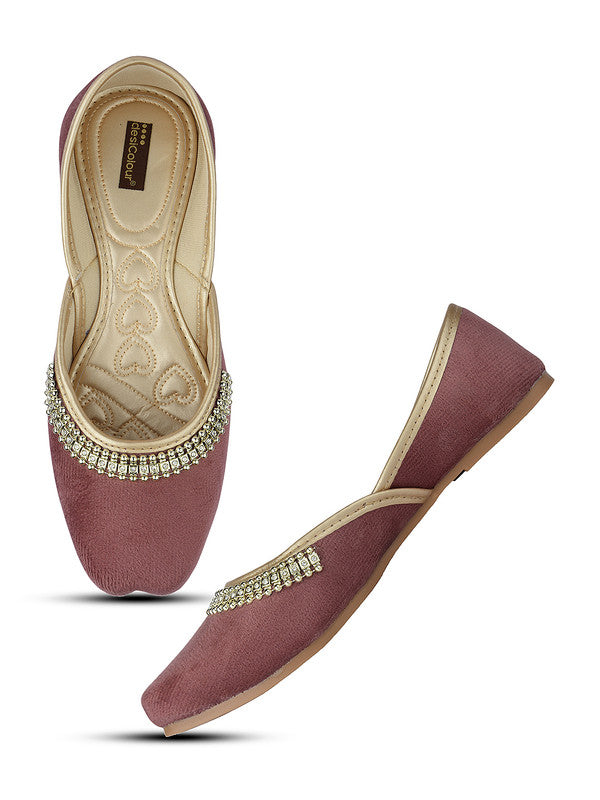 Handcrafted juttis, heels, bellies, flats, and mules for weddings, festivals, and daily wear – DESI COLOUR