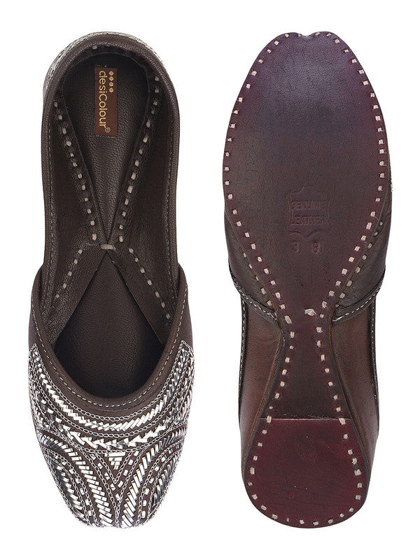 Handcrafted juttis, heels, bellies, flats, and mules for weddings, festivals, and daily wear – DESI COLOUR