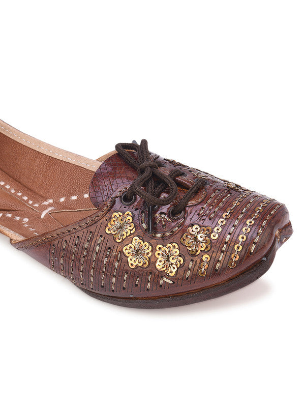 Handcrafted juttis, heels, bellies, flats, and mules for weddings, festivals, and daily wear – DESI COLOUR