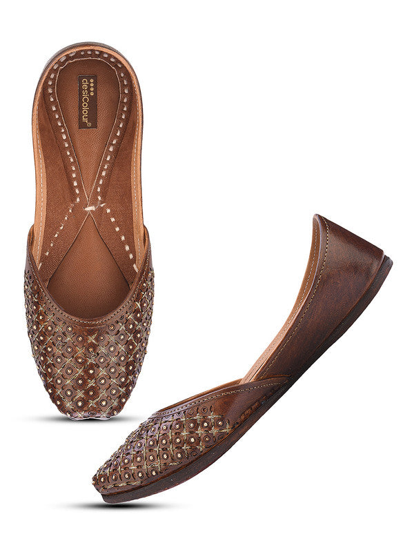 Handcrafted juttis, heels, bellies, flats, and mules for weddings, festivals, and daily wear – DESI COLOUR