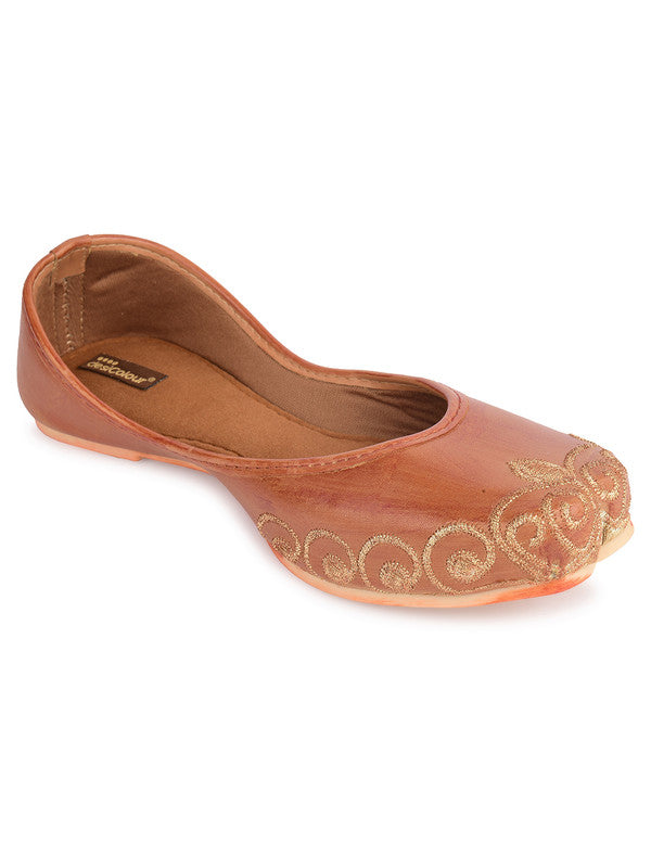 Handcrafted juttis, heels, bellies, flats, and mules for weddings, festivals, and daily wear – DESI COLOUR