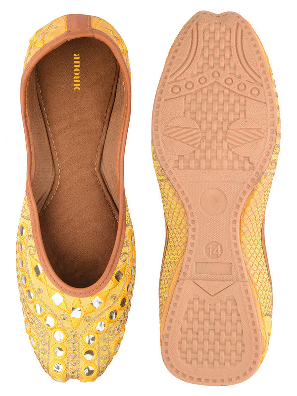 Handcrafted juttis, heels, bellies, flats, and mules for weddings, festivals, and daily wear – DESI COLOUR