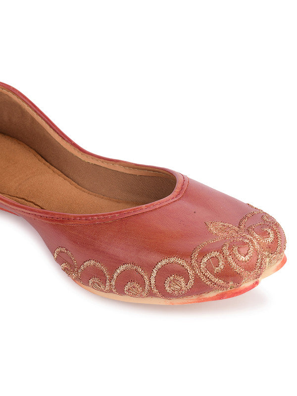 Handcrafted juttis, heels, bellies, flats, and mules for weddings, festivals, and daily wear – DESI COLOUR