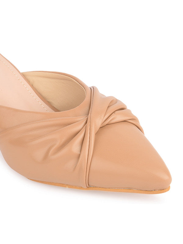 Handcrafted juttis, heels, bellies, flats, and mules for weddings, festivals, and daily wear – DESI COLOUR