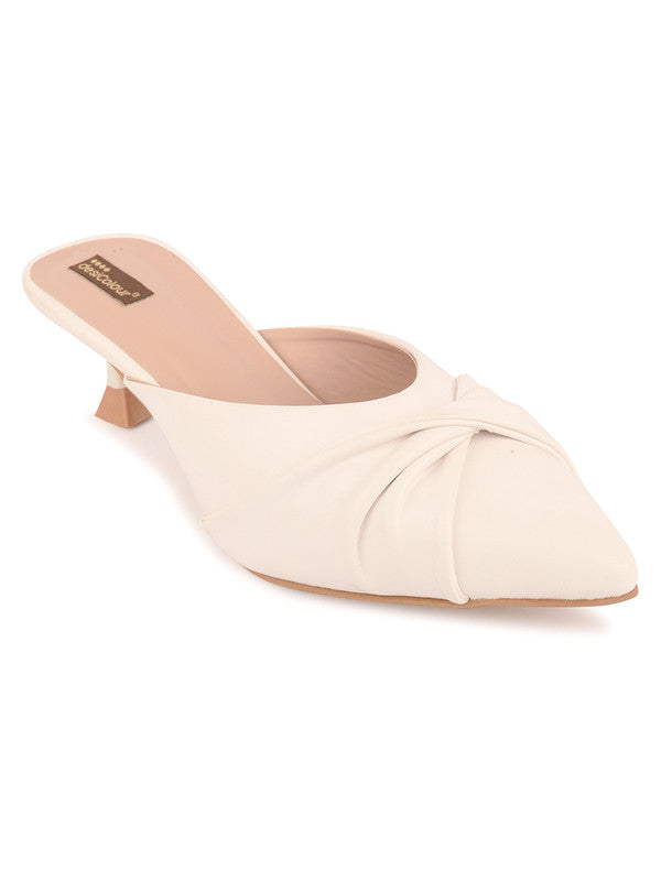 Handcrafted juttis, heels, bellies, flats, and mules for weddings, festivals, and daily wear – DESI COLOUR