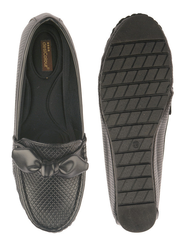 Handcrafted juttis, heels, bellies, flats, and mules for weddings, festivals, and daily wear – DESI COLOUR