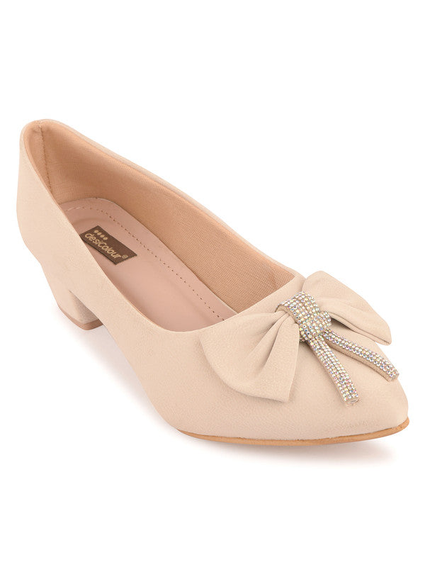 Handcrafted juttis, heels, bellies, flats, and mules for weddings, festivals, and daily wear – DESI COLOUR