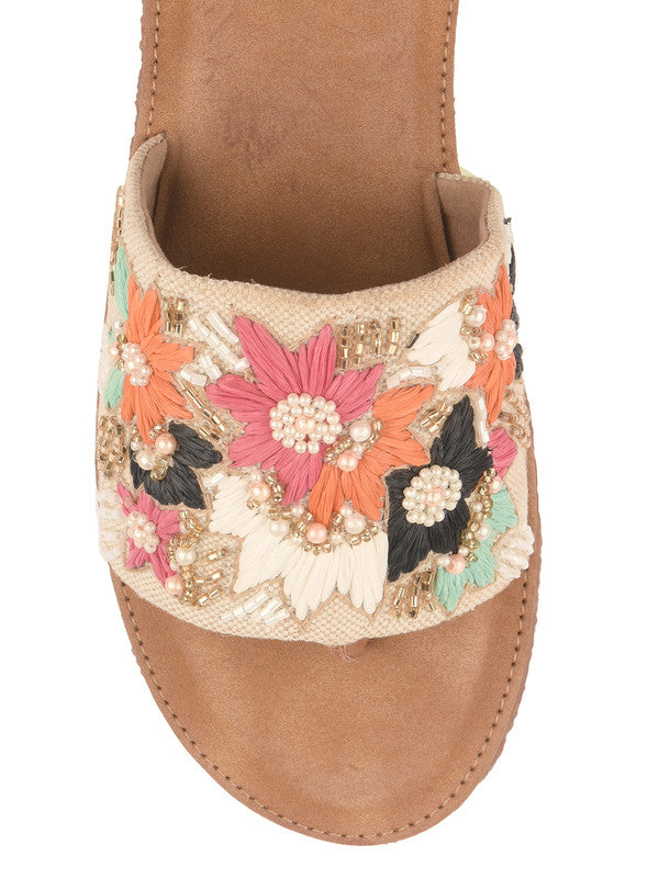 Handcrafted juttis, heels, bellies, flats, and mules for weddings, festivals, and daily wear – DESI COLOUR