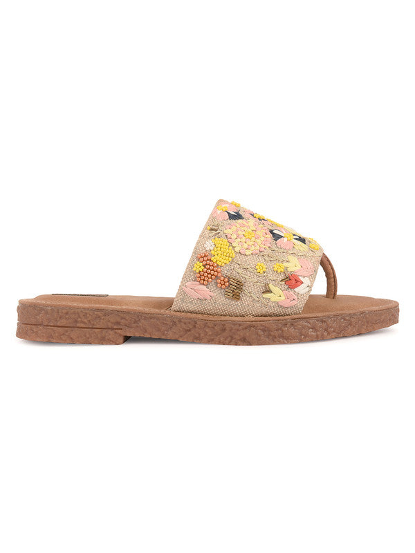 Handcrafted juttis, heels, bellies, flats, and mules for weddings, festivals, and daily wear – DESI COLOUR