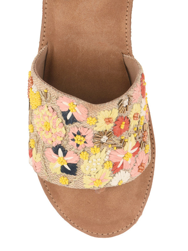 Handcrafted juttis, heels, bellies, flats, and mules for weddings, festivals, and daily wear – DESI COLOUR
