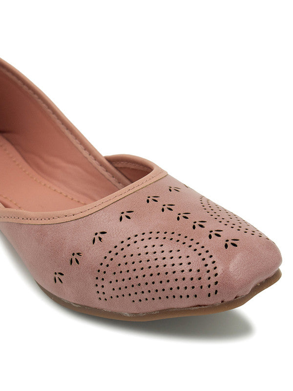 Handcrafted juttis, heels, bellies, flats, and mules for weddings, festivals, and daily wear – DESI COLOUR