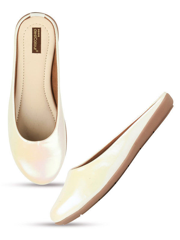 Handcrafted juttis, heels, bellies, flats, and mules for weddings, festivals, and daily wear – DESI COLOUR