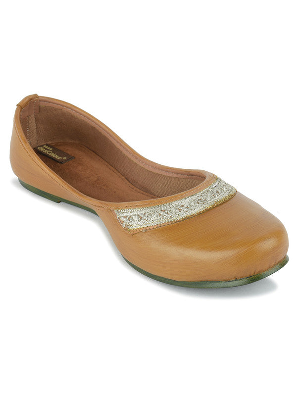 Handcrafted juttis, heels, bellies, flats, and mules for weddings, festivals, and daily wear – DESI COLOUR