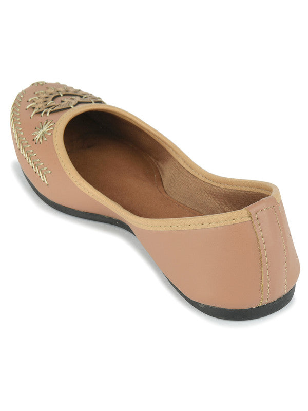 Handcrafted juttis, heels, bellies, flats, and mules for weddings, festivals, and daily wear – DESI COLOUR