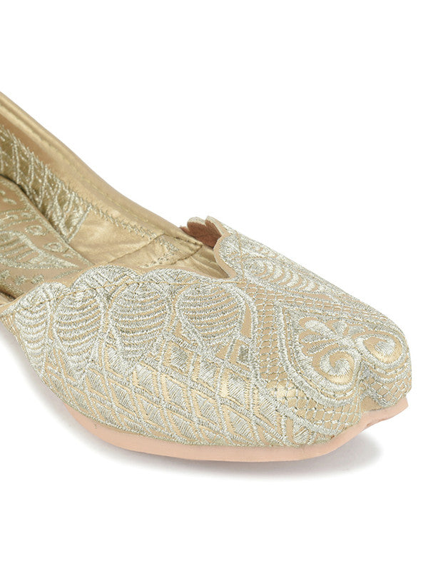Handcrafted juttis, heels, bellies, flats, and mules for weddings, festivals, and daily wear – DESI COLOUR