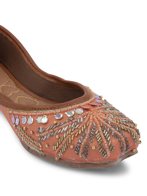 Handcrafted juttis, heels, bellies, flats, and mules for weddings, festivals, and daily wear – DESI COLOUR