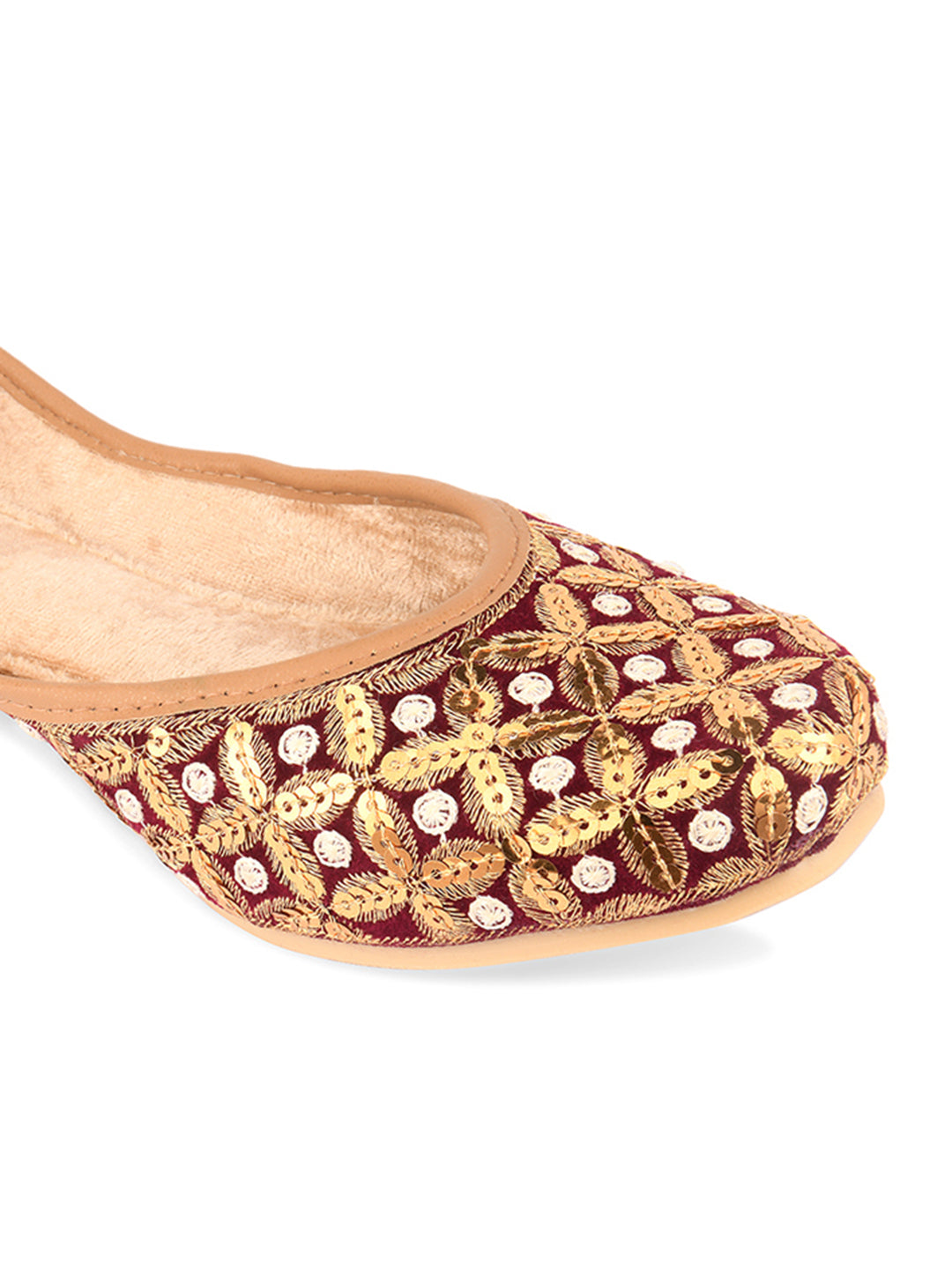 DESI COLOUR Women Maroon Ethnic Punjabi Jutti