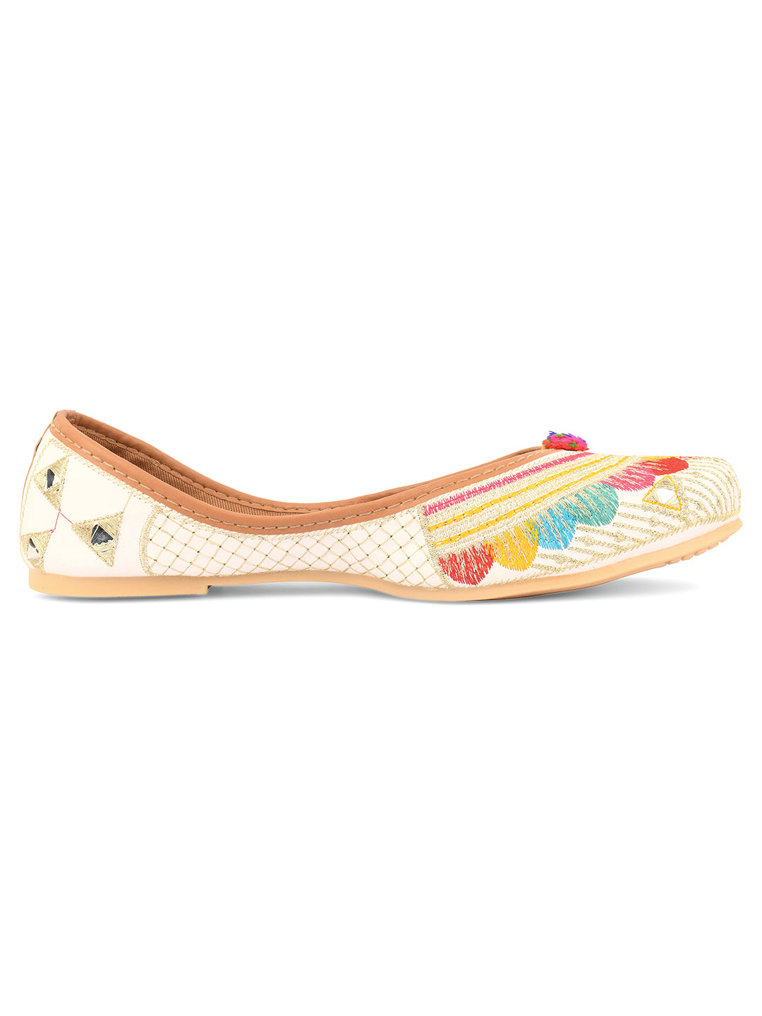 DESI COLOUR Women White Ethnic Punjabi Jutti