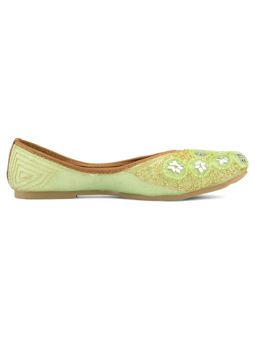 DESI COLOUR Women Green Embellished Ethnic Mojaris