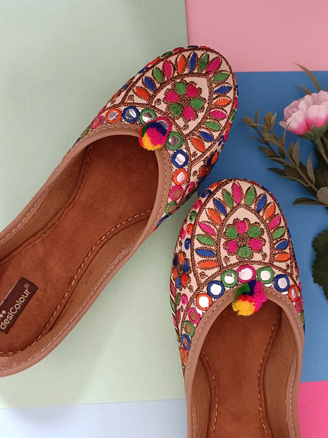 Women Multicoloured Embroidered Mojaris