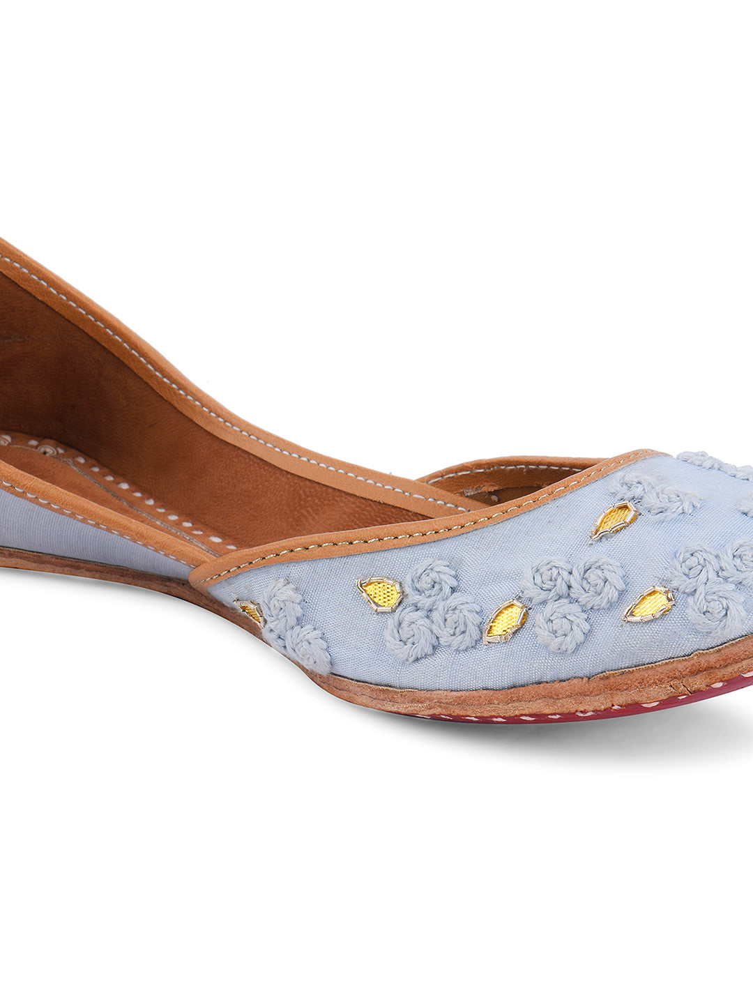 DESI COLOUR Women Gold-Toned Embellished Leather Mojaris