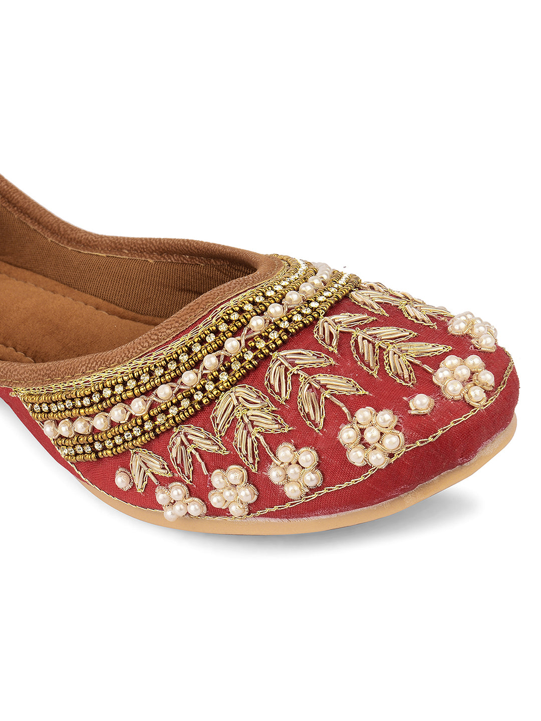 DESI COLOUR Women Red Ethnic Embellished Mojaris