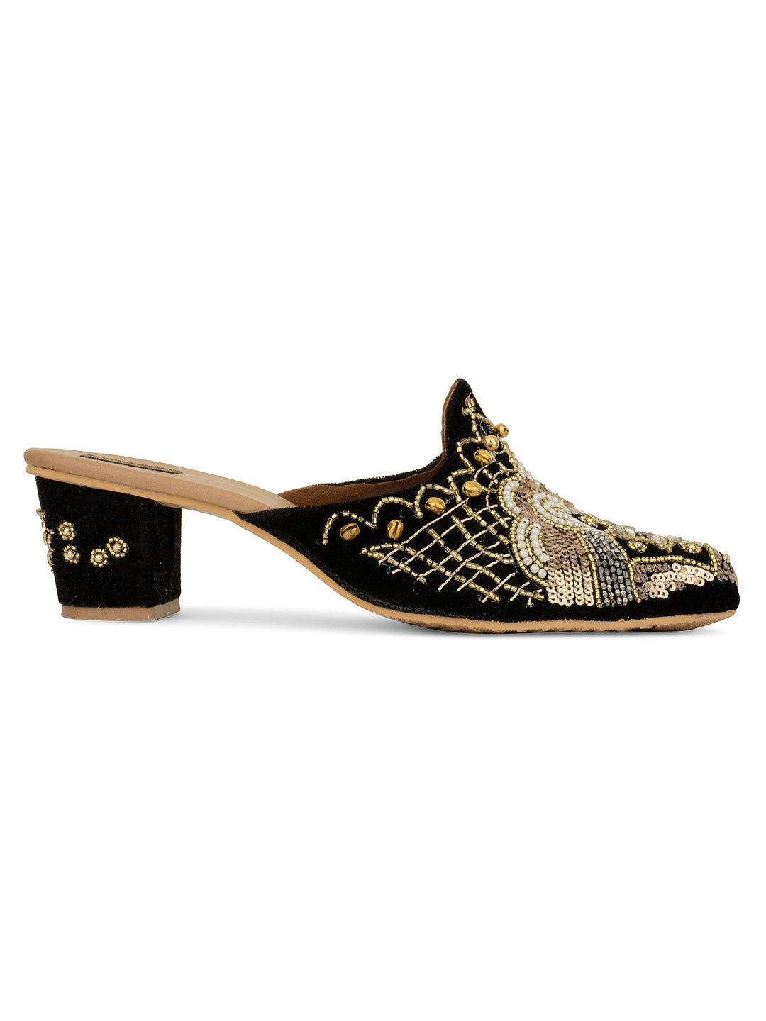 DESI COLOUR Black Embroidered Ethnic Block Mules