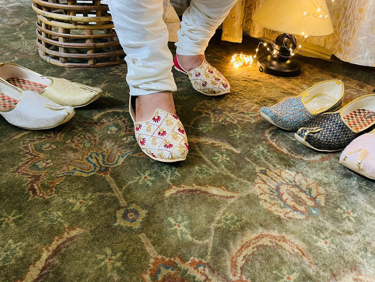 DESIC COLOUR Men's Ethnic Footwear Collection