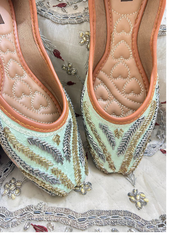 Handcrafted juttis, heels, bellies, flats, and mules for weddings, festivals, and daily wear – DESI COLOUR
