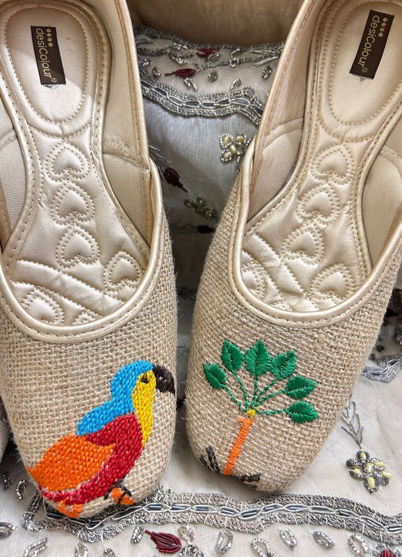 Handcrafted juttis, heels, bellies, flats, and mules for weddings, festivals, and daily wear – DESI COLOUR