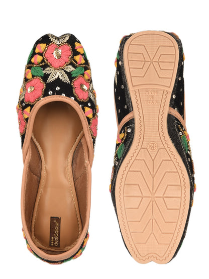 Black Multicolour Embroidered Cushioned Jutti for Women