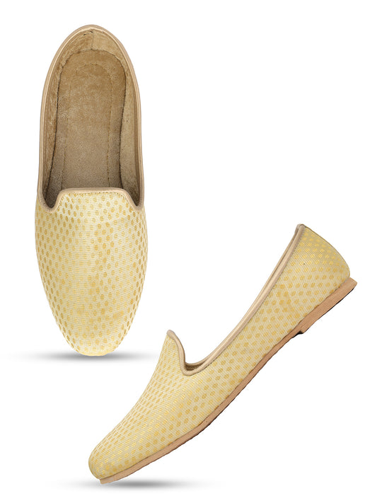 DESI COLOUR Mens Gold Ethnic Footwear/Punjabi Jutti